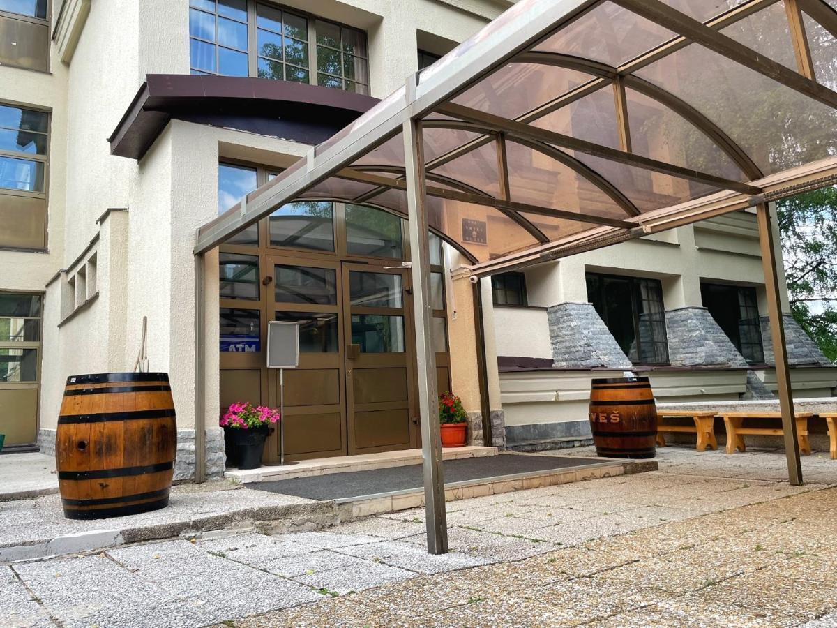 Hotel Fersped Маврово Екстериор снимка